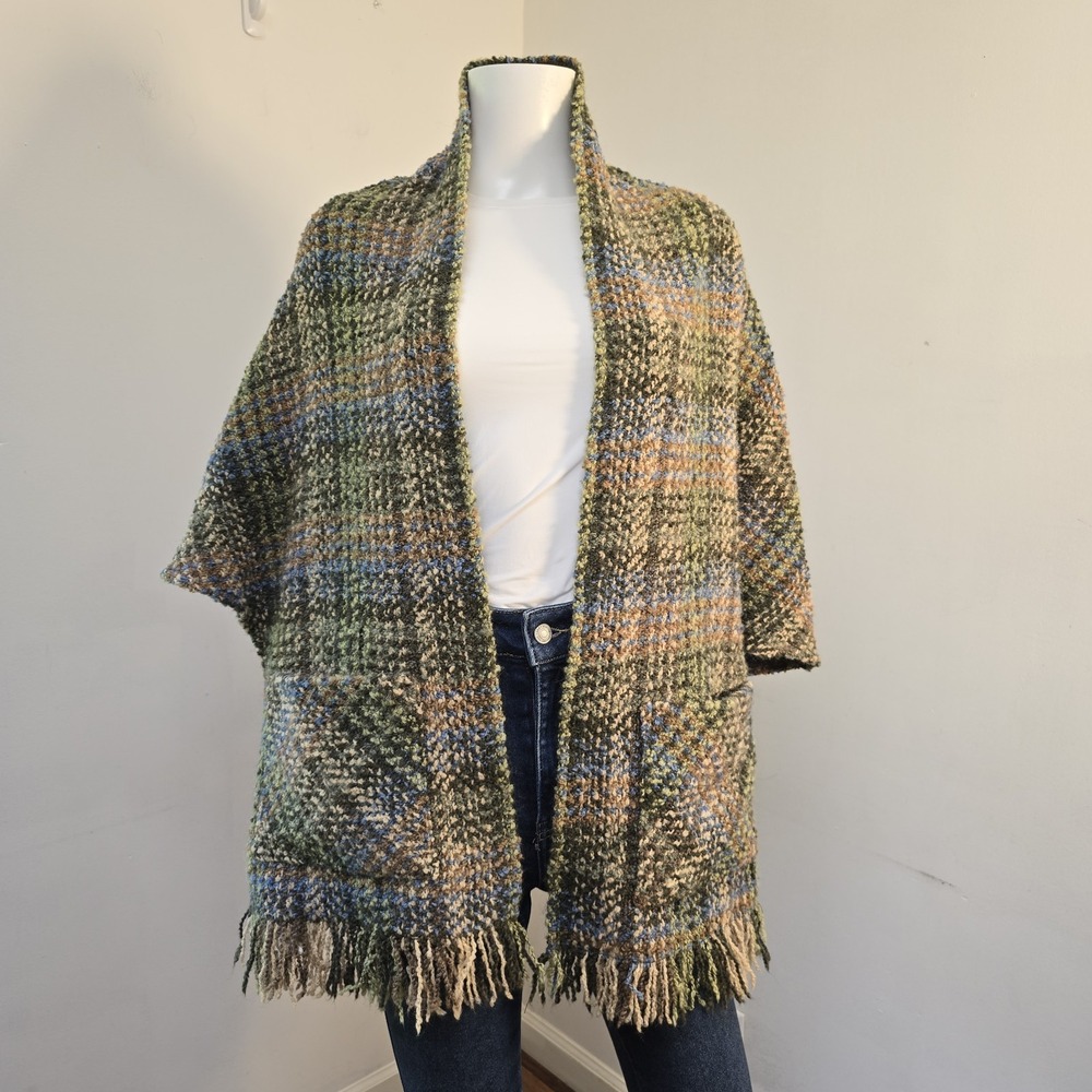 Weave of the Irish Ireland Pocket Shawl Wrap Tweed Wool Blend Cape One Size